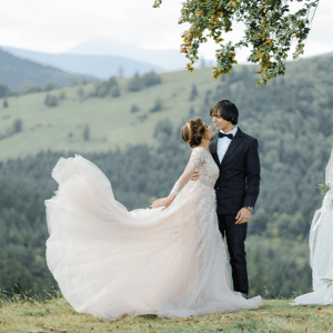 A Wedding Photographer: Important Tips